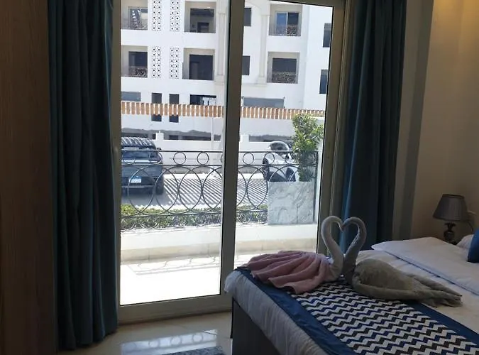 Hills Apartment *
