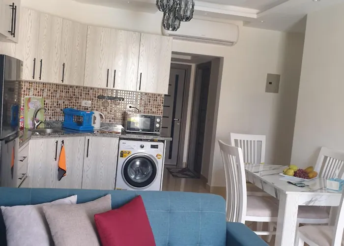 Apartment Hills